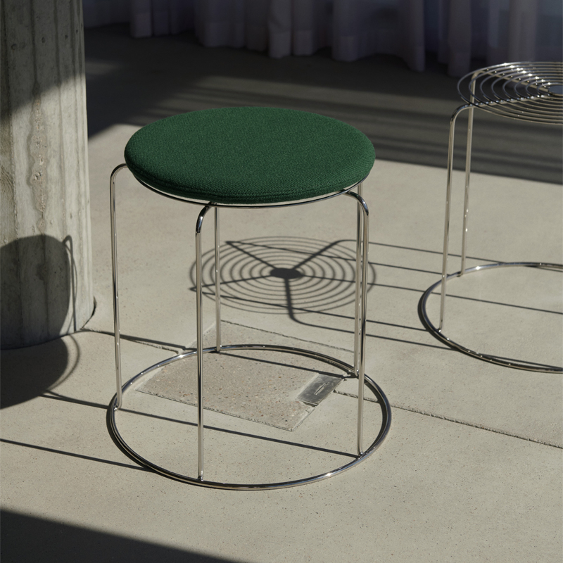 Tabouret And tradition WIRE STOOL VP11