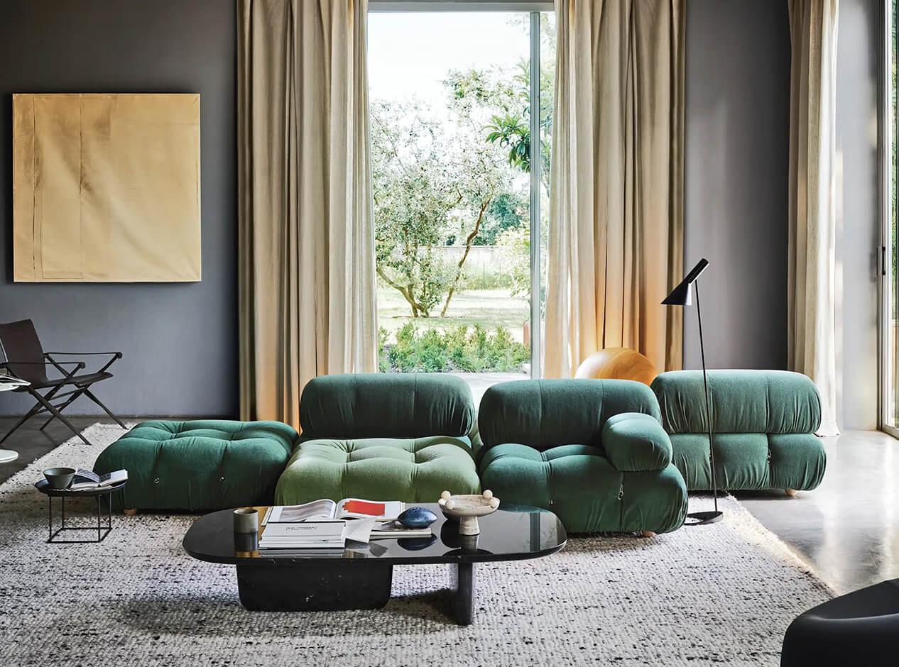 B&B Italia > 2-4, place du Commandant Lamy 06400 Cannes