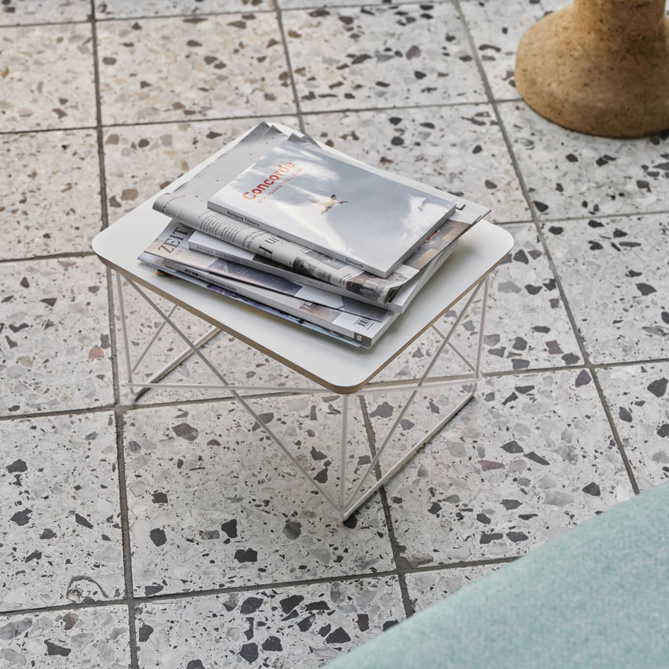 Table d'appoint guéridon LTR Blanc VITRA