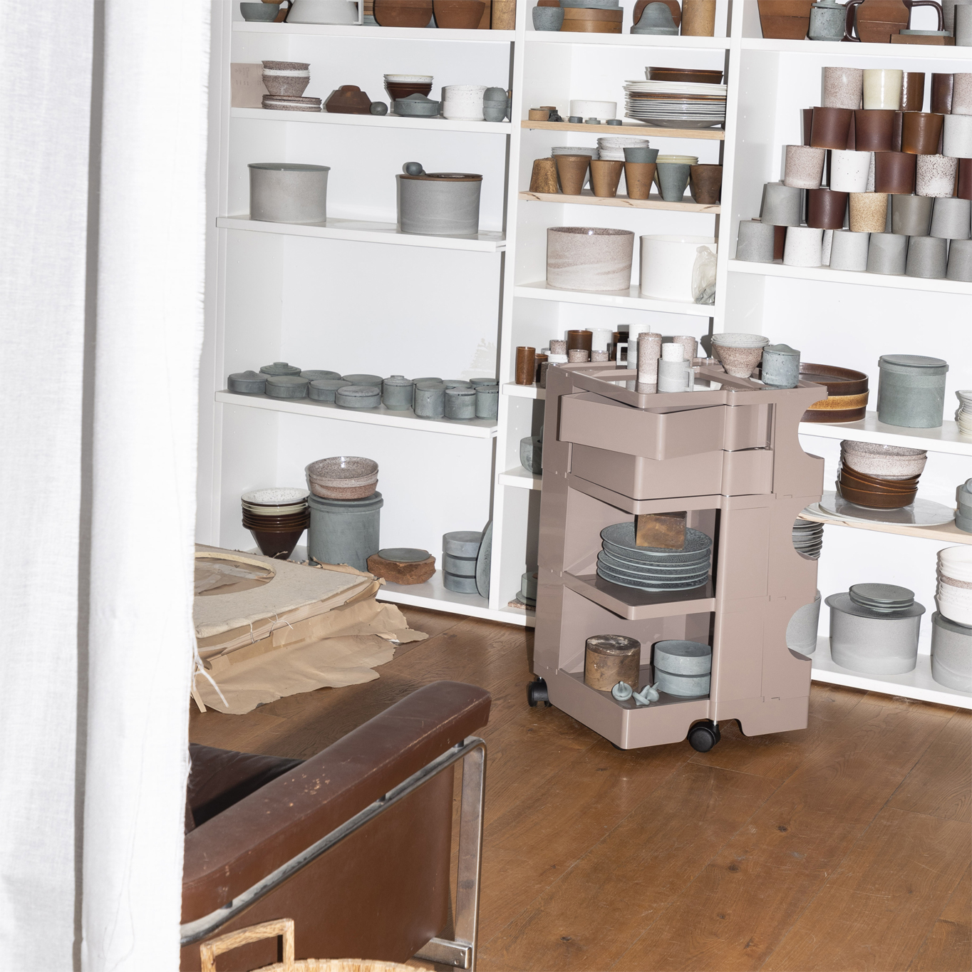 Storage Unit BOBY B32 Taupe grey B-LINE