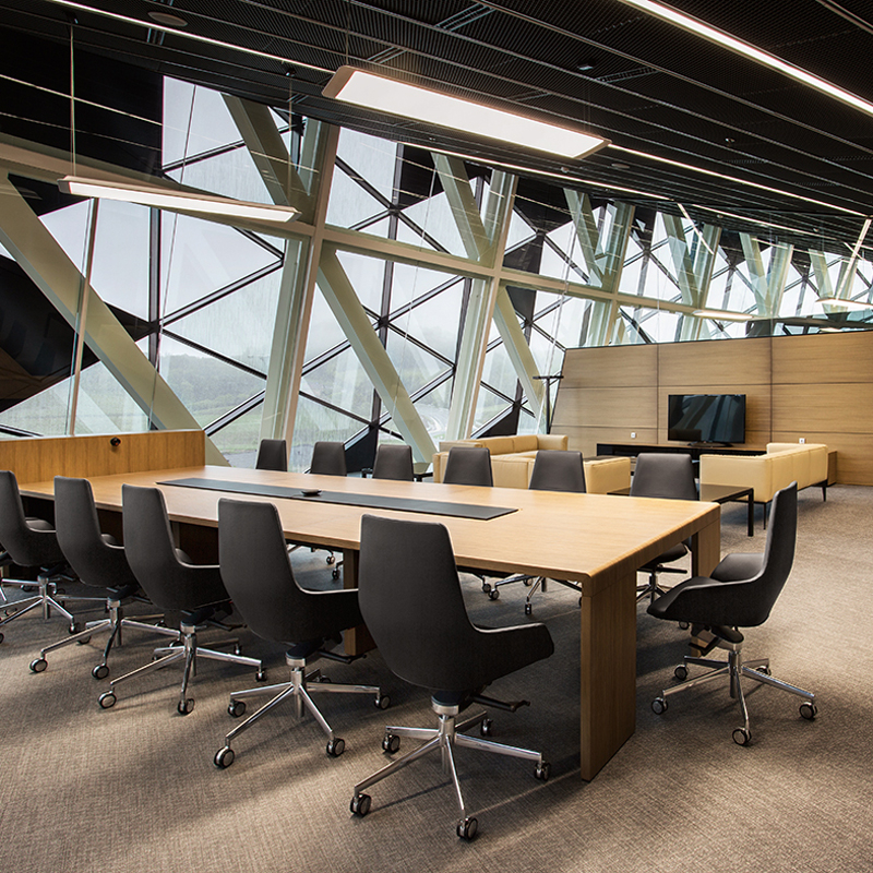 Fauteuil de bureau ASTON OFFICE SYNCRO Noir ARPER