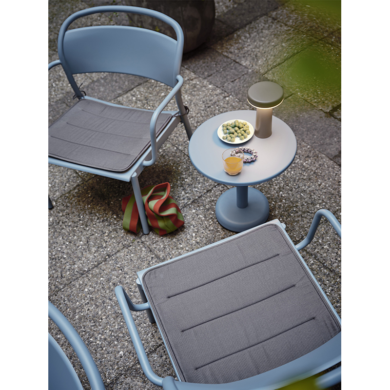 Table basse extérieur Table basse LINEAR STEEL Ø 42 Bleu clair MUUTO