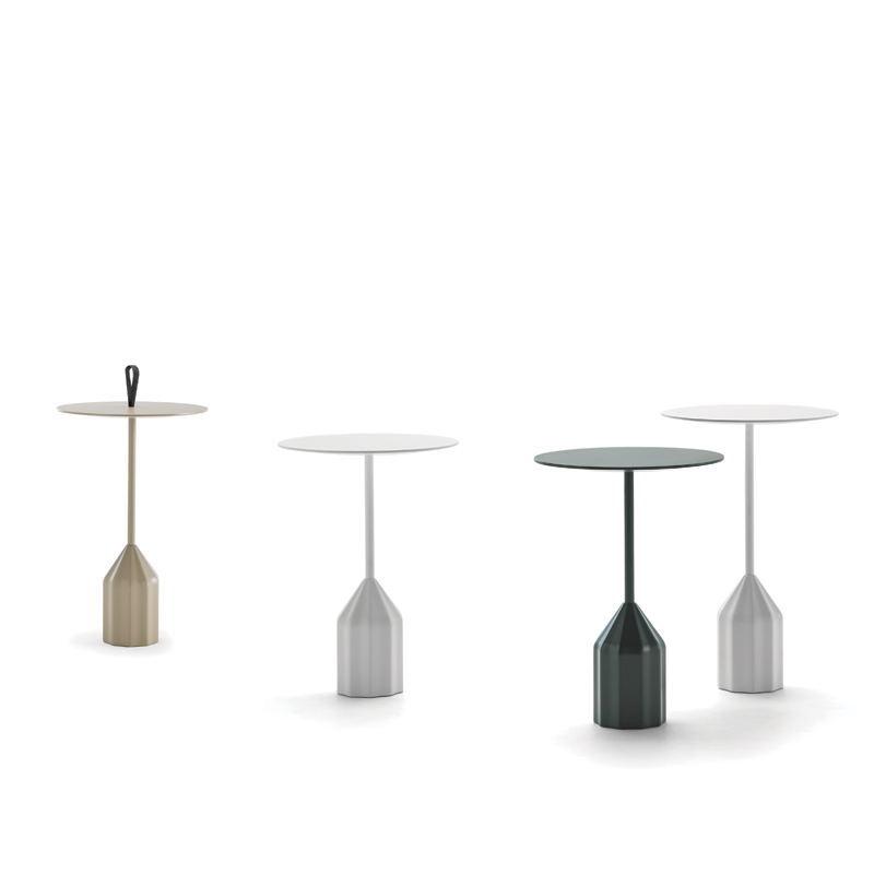 Table d'appoint guéridon BURIN MINI avec poignée Noir VICCARBE