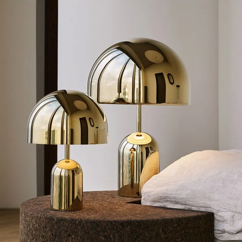 Lampe à poser BELL LED Laiton TOM DIXON