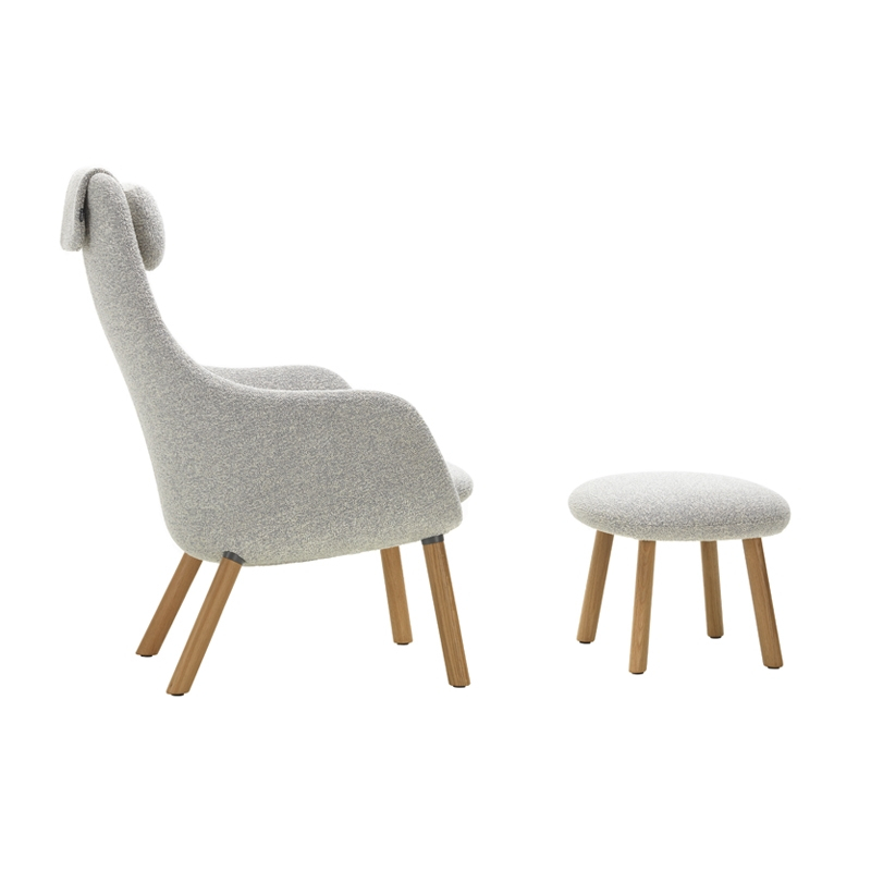 Fauteuil HAL LOUNGE & OTTOMAN Nubia 06 crème/gris sierra / pieds chêne naturel VITRA