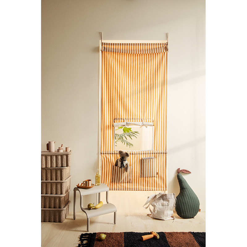 Siège enfant Marchepied UP STEP Noir FERM LIVING