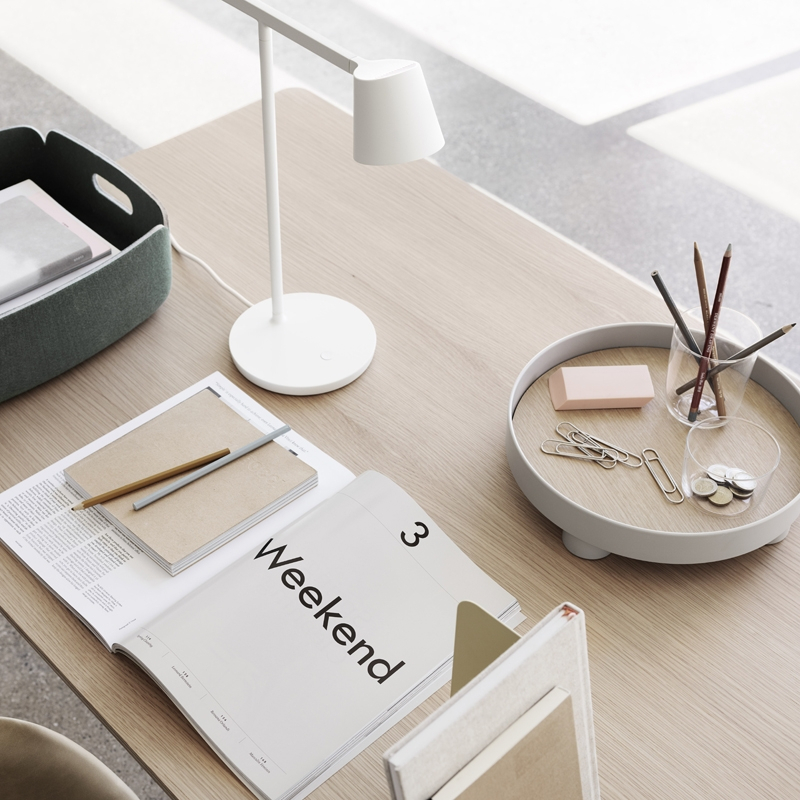 Lampe de bureau TIP TABLE LAMP Vert clair  MUUTO