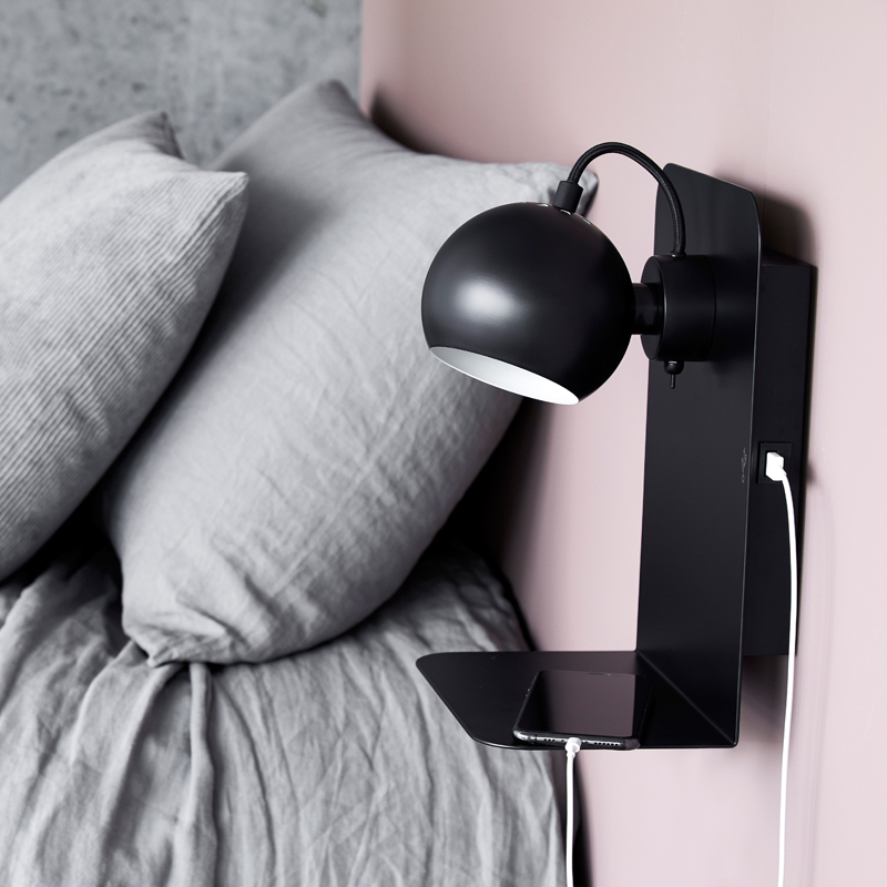 Applique BALL USB Noir mat FRANDSEN