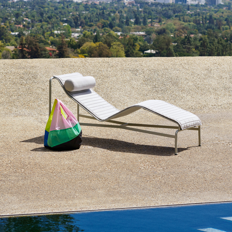 Accessoire extérieur Coussin matelassé pour chaise longue PALISSADE Rouge fer HAY