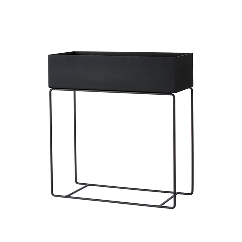 Meuble de rangement Jardinière PLANT BOX Noir FERM LIVING