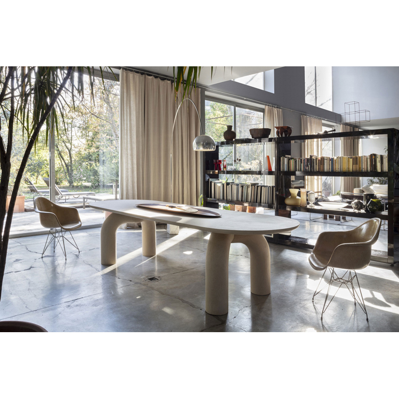 Table ELEPHANTE Rectangulaire Gris ciment laqué mat MOGG