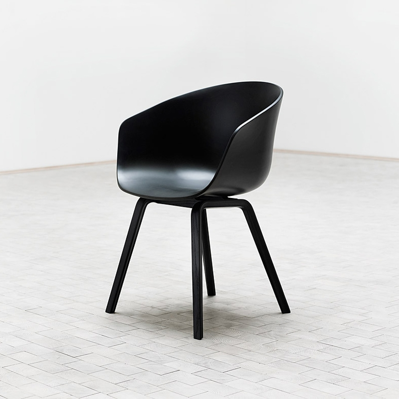 Chaise ABOUT A CHAIR AAC 22 Concrete grey HAY