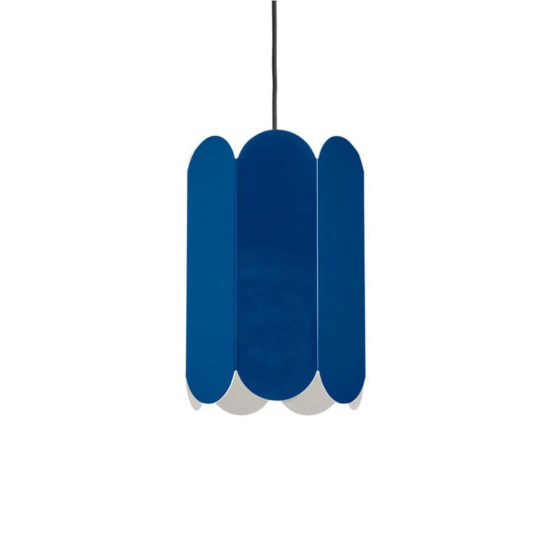 Lampe à poser Abat-jour ARCS Bleu cobalt HAY