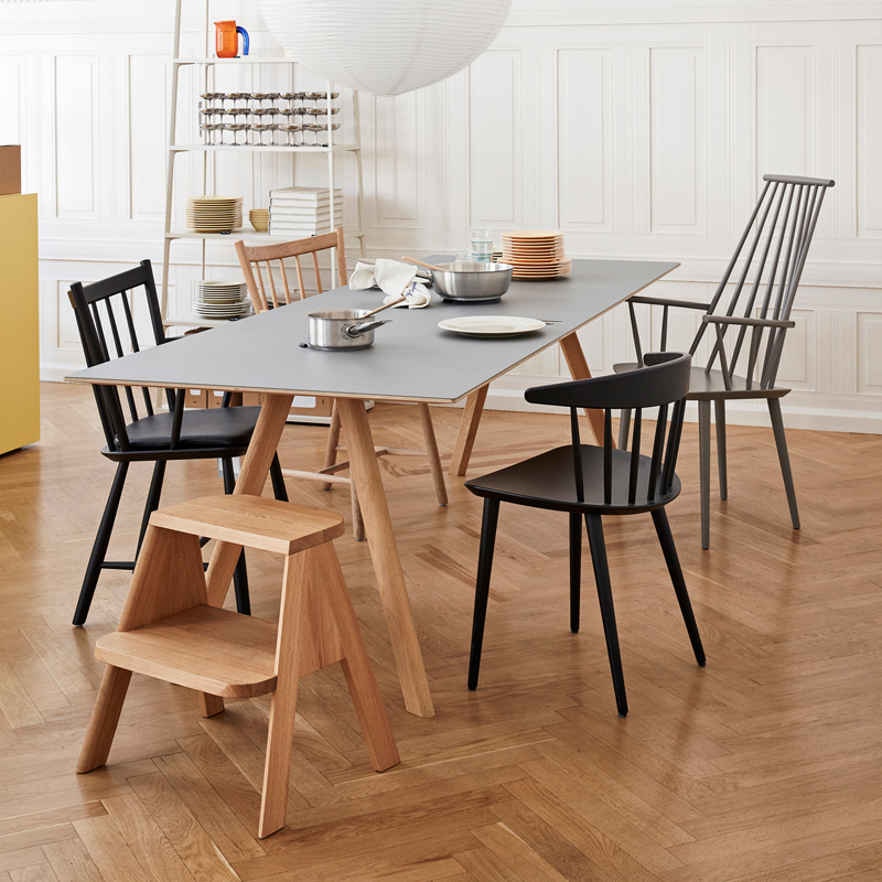 Table COPENHAGUE CPH 30 Lino noir/ chêne vernis à base d'eau HAY