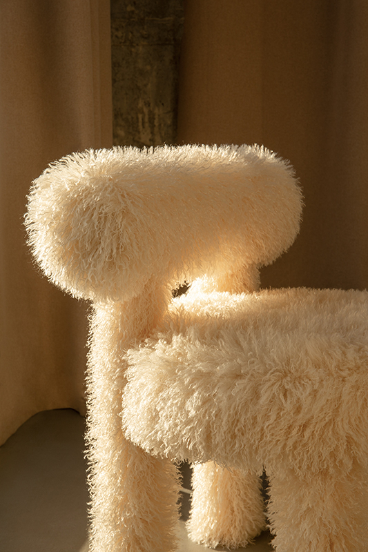 Chaise GROPIUS CS1 FLUFFY Azur cotonneux Ivoire NOOM HOME