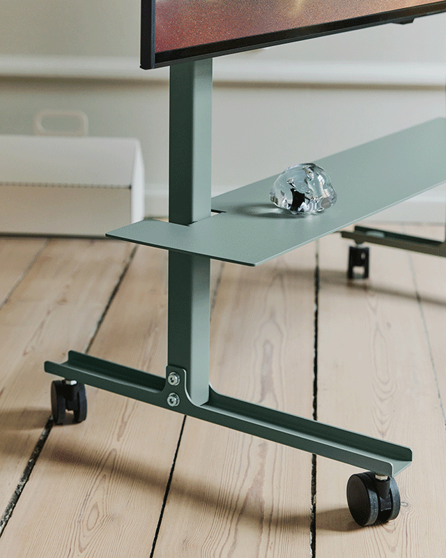 Support TV STRAIGHT ROLLIN' Vert Mousse PEDESTAL
