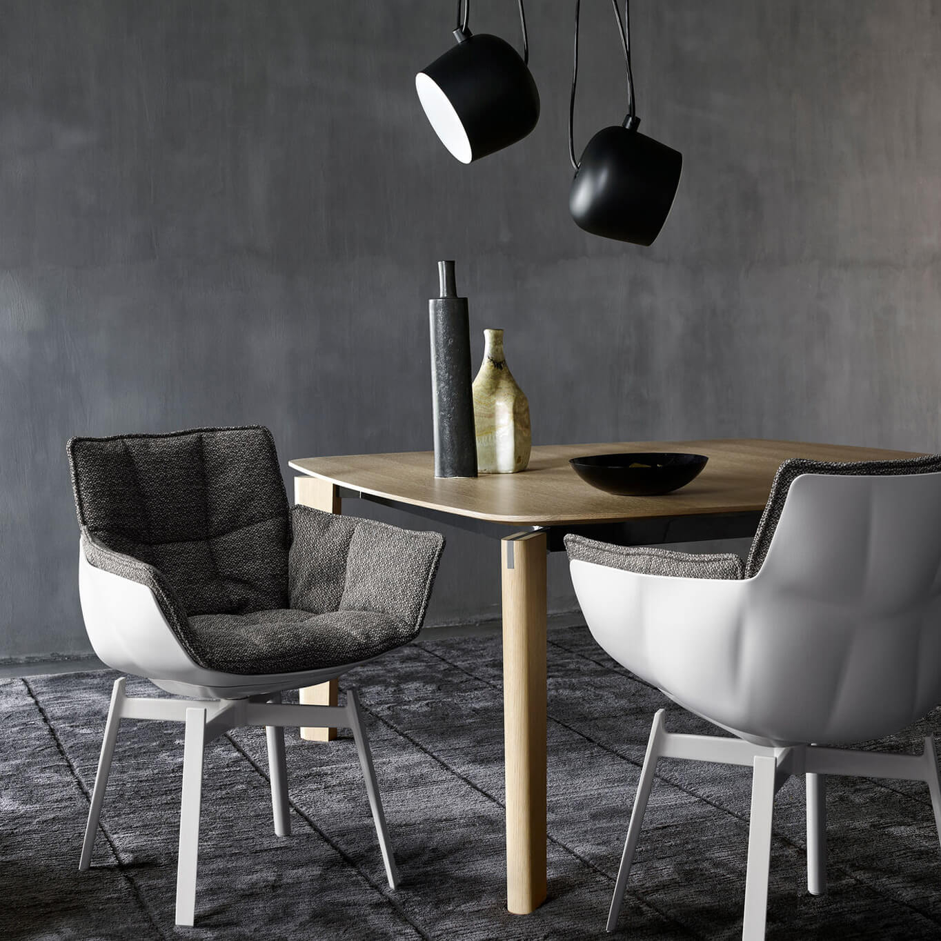 HUSK avec accoudoirs Rattier Antille marron/gris B&B ITALIA