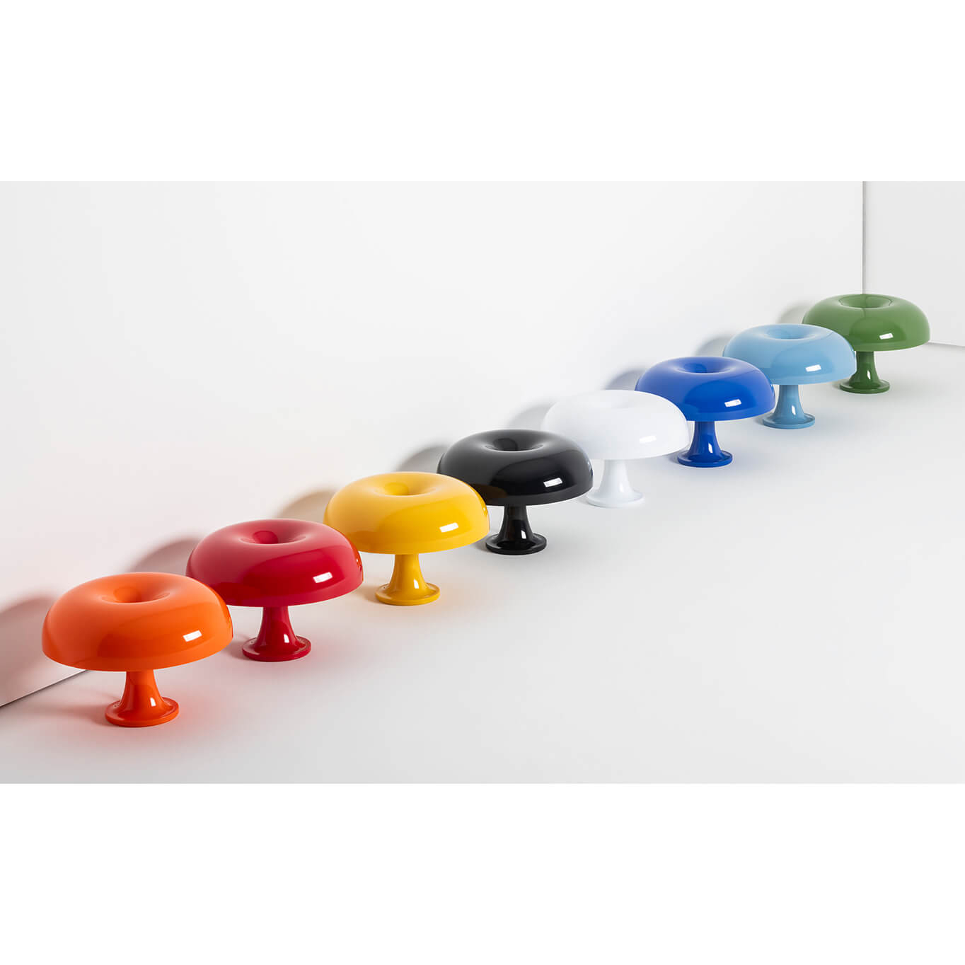Lampe à poser NESSINO Orange opaque ARTEMIDE