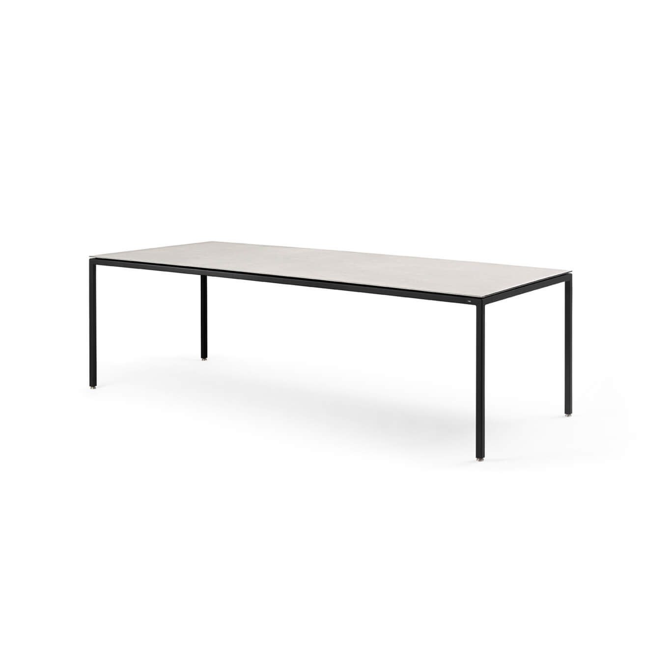 DINING TABLE L 200 VIPP