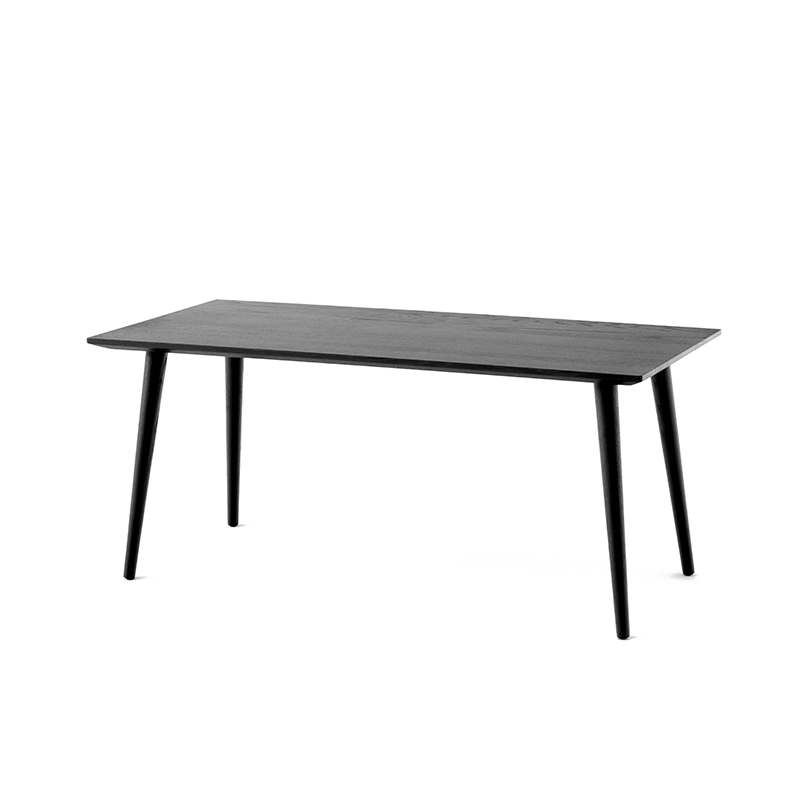 Table basse IN BETWEEN SK23 Chêne laqué noir AND TRADITION