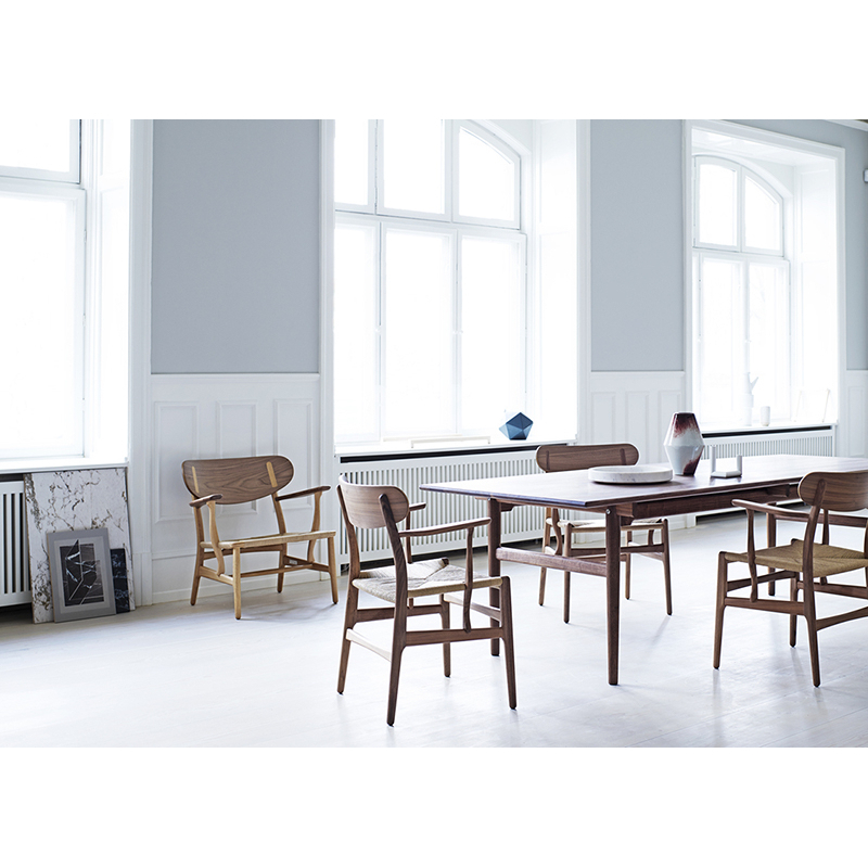 CH26 Noyer huilé/ corde naturelle CARL HANSEN