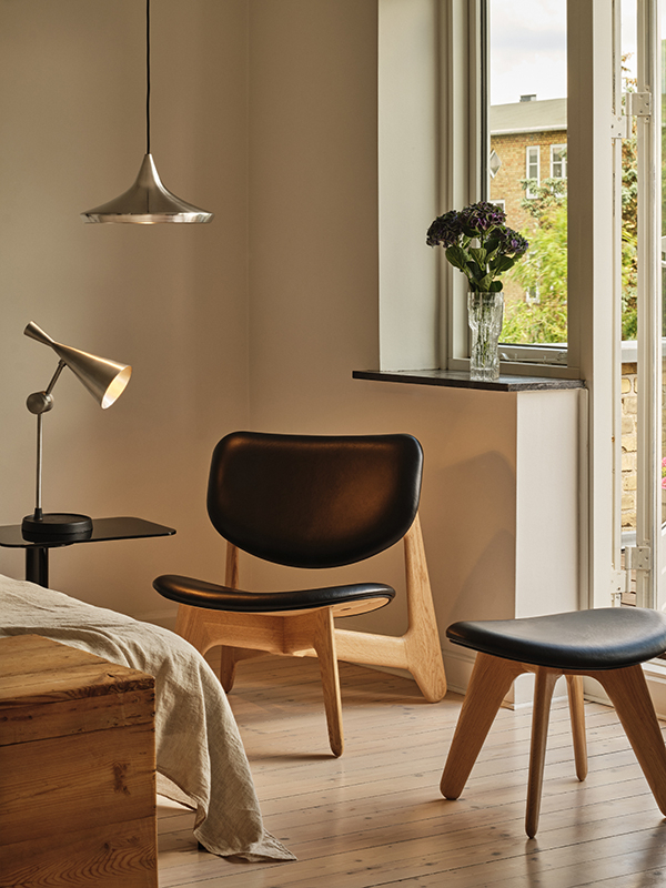 Fauteuil SLAB LOUNGE Chêne/ cuir noir TOM DIXON