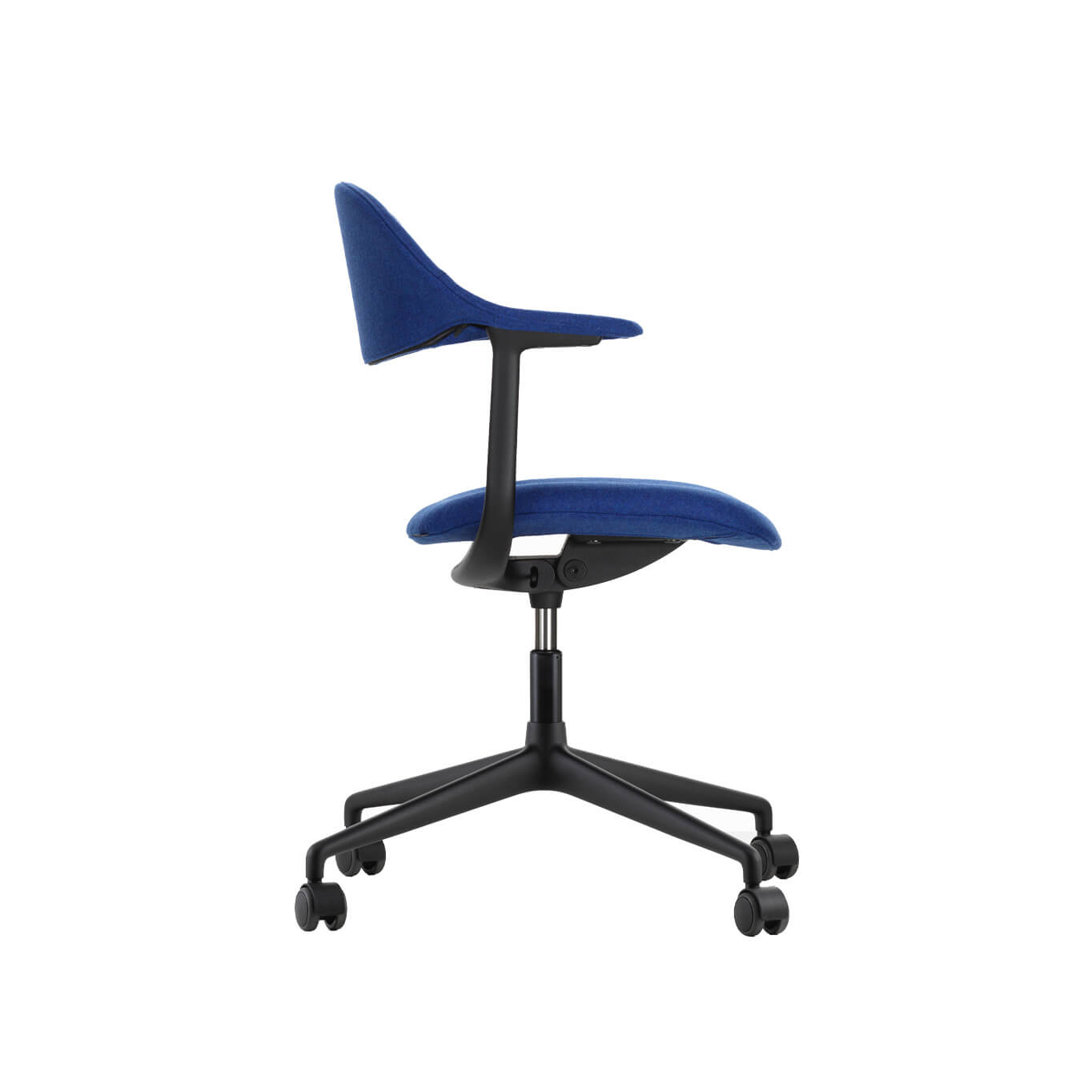 MYNT Epoxy noir / Tissu Cosy Electric Blue 4 branches roulettes VITRA
