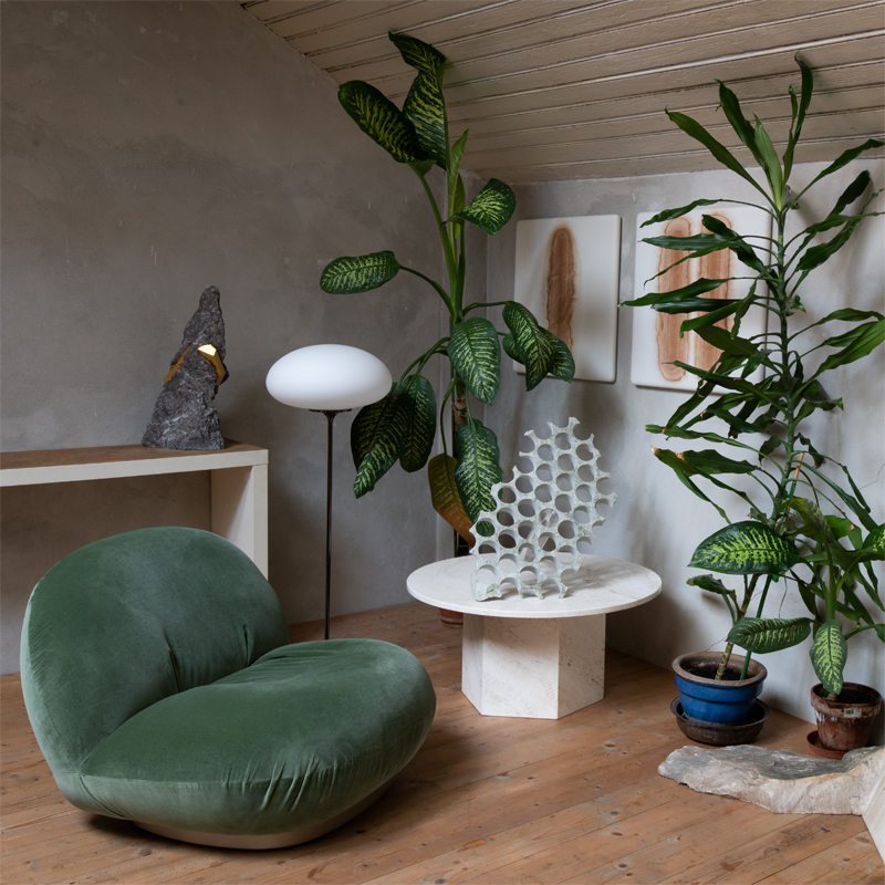 Lampadaire STEMLITE Rouge foncé GUBI
