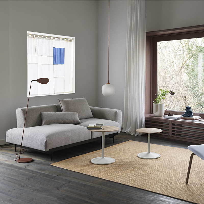 IN SITU 2 places 1 accoudoir Ecriture 240 MUUTO