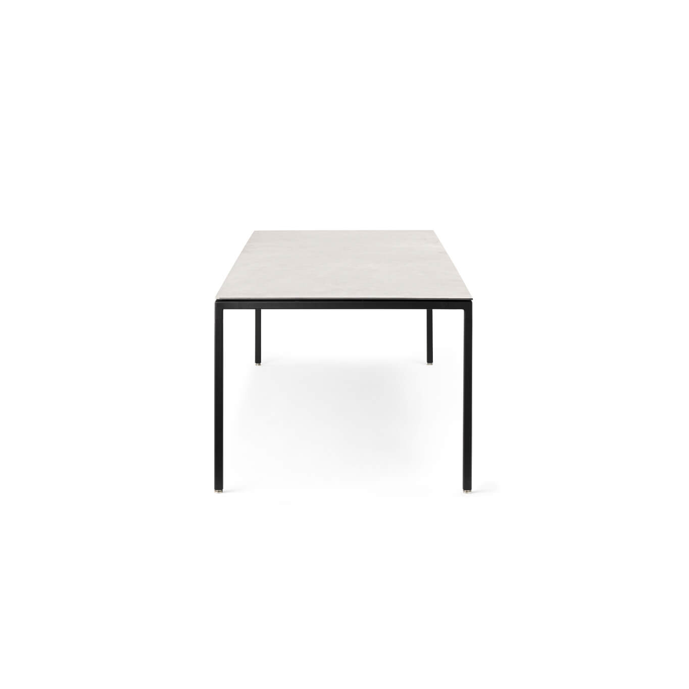 DINING TABLE L 200 VIPP