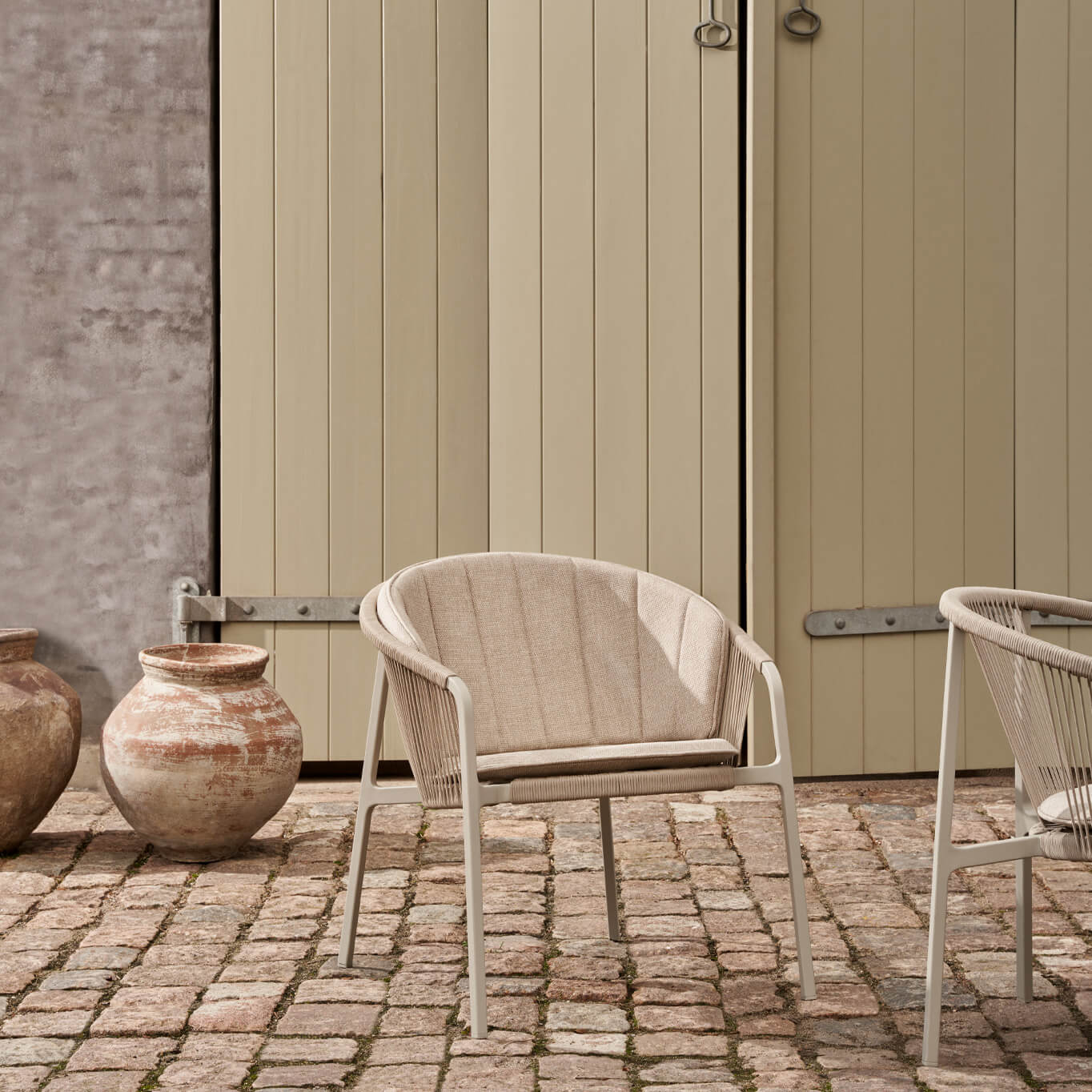 LAGRASSE LOUNGE avec coussin d'assise et dossier VIPP