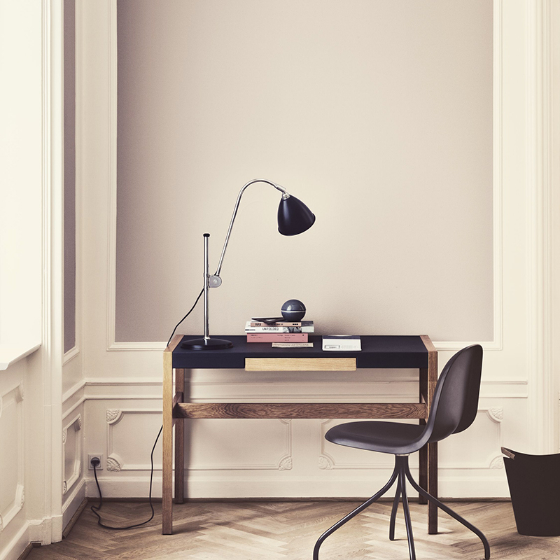 Lampe à poser BESTLITE BL1 Laiton/ blanc GUBI