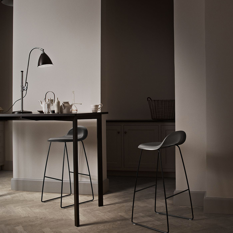 Lampe à poser BESTLITE BL1 Laiton noir/ blanc GUBI