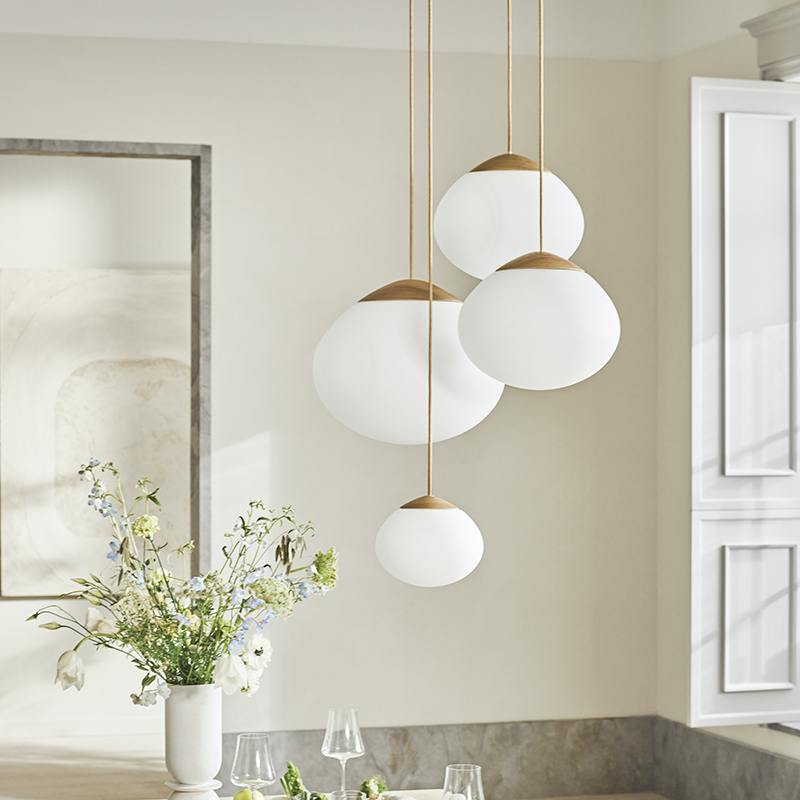 Suspension ACORN Ø 21 Blanc opalin BOLIA