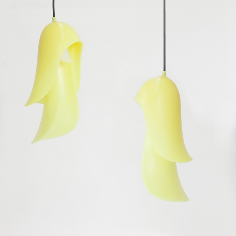 Suspension CAPE Jaune clair MOUSTACHE