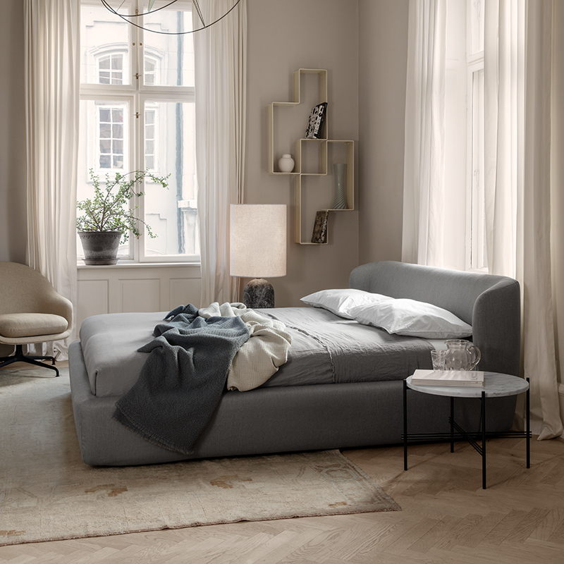 Lampadaire GRAVITY XL High Marbre noir GUBI