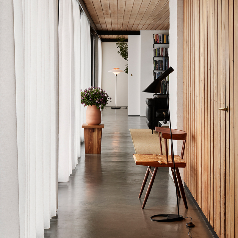 Lampadaire AJ FLOOR Noir LOUIS POULSEN