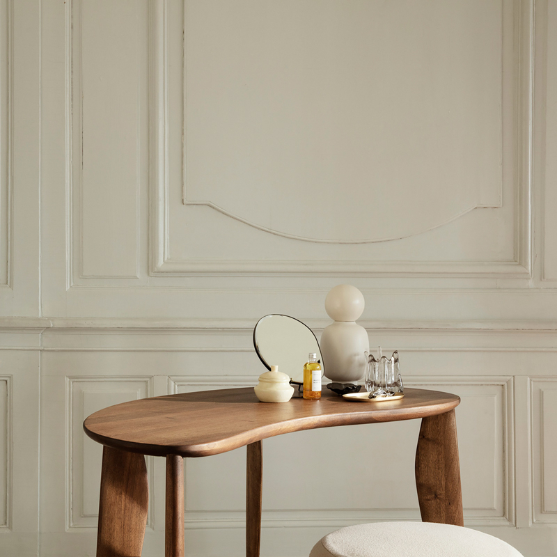 Bureau FEVE Noyer FERM LIVING