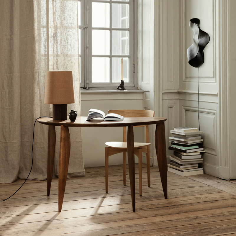 Bureau FEVE Noyer FERM LIVING