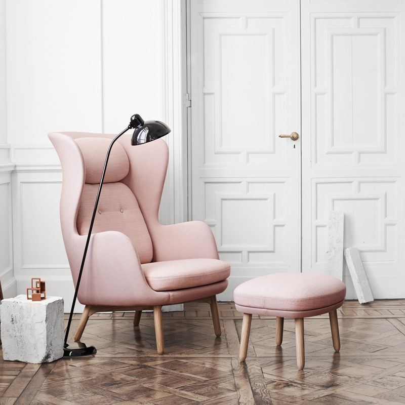 Pouf Repose-pieds RO pieds bois Rose clair    Steelcut 605  Canvas 614 FRITZ HANSEN