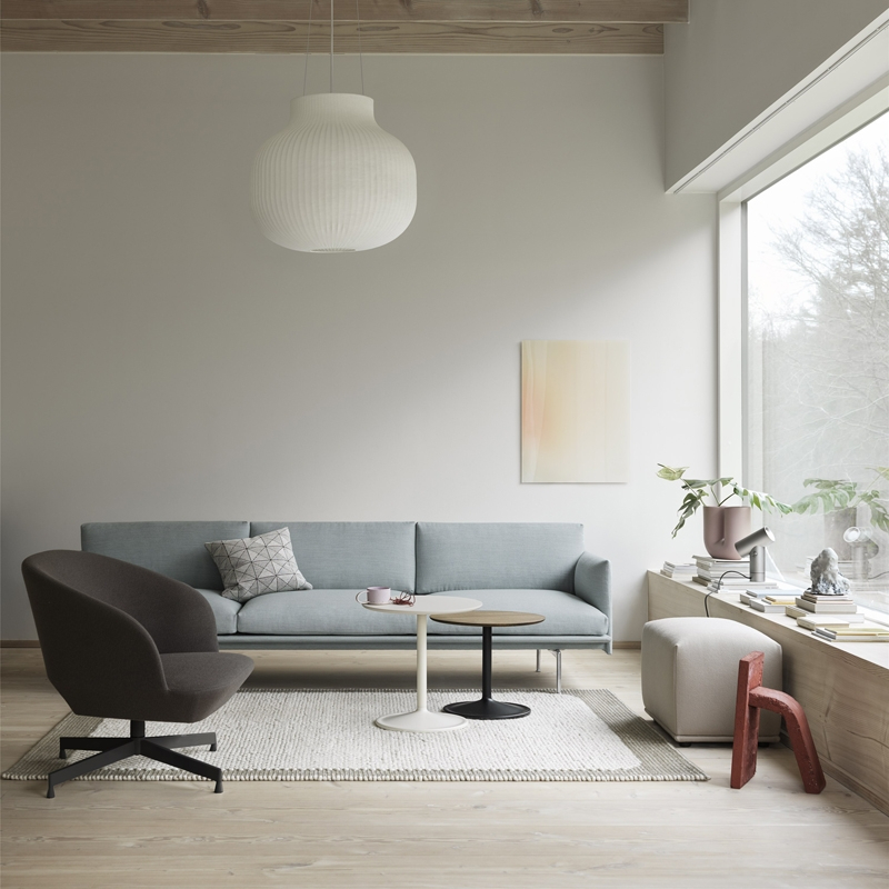 Fauteuil OSLO LOUNGE pivotant Twill Weave 990/ noir MUUTO