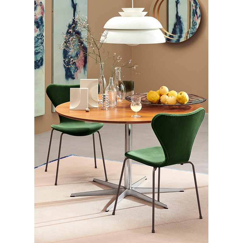 Chaise SERIE 7 VELVET EDITION Vert forêt FRITZ HANSEN