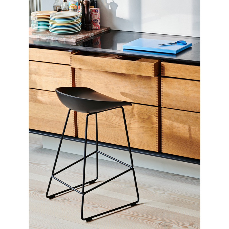 Tabouret haut ABOUT A STOOL AAS 38 H75 Slate blue HAY