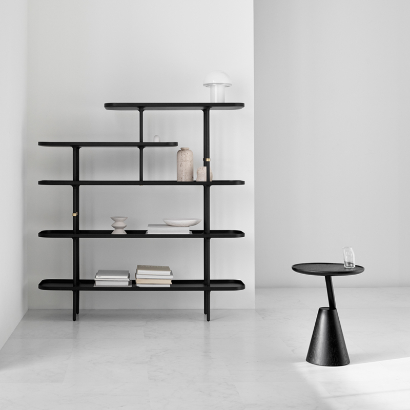 Table d'appoint guéridon MATE Chêne noir WENDELBO