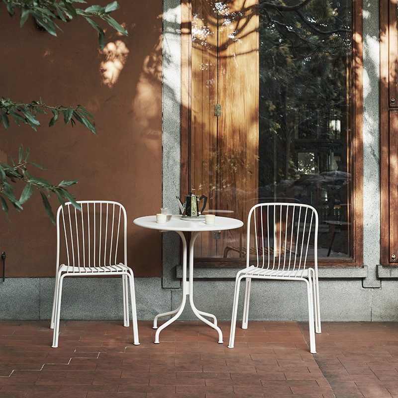 Table extérieur Table THORVALD SC96 Noir AND TRADITION