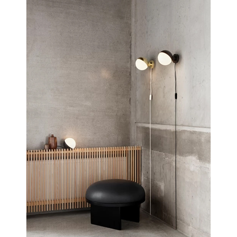 Applique VL STUDIO Laiton LOUIS POULSEN