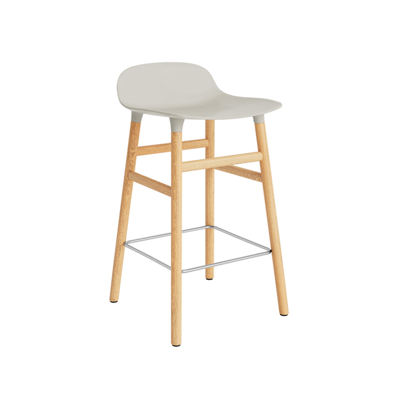 Tabouret haut FORM BARSTOOL Gris chaud Normann Copenhagen