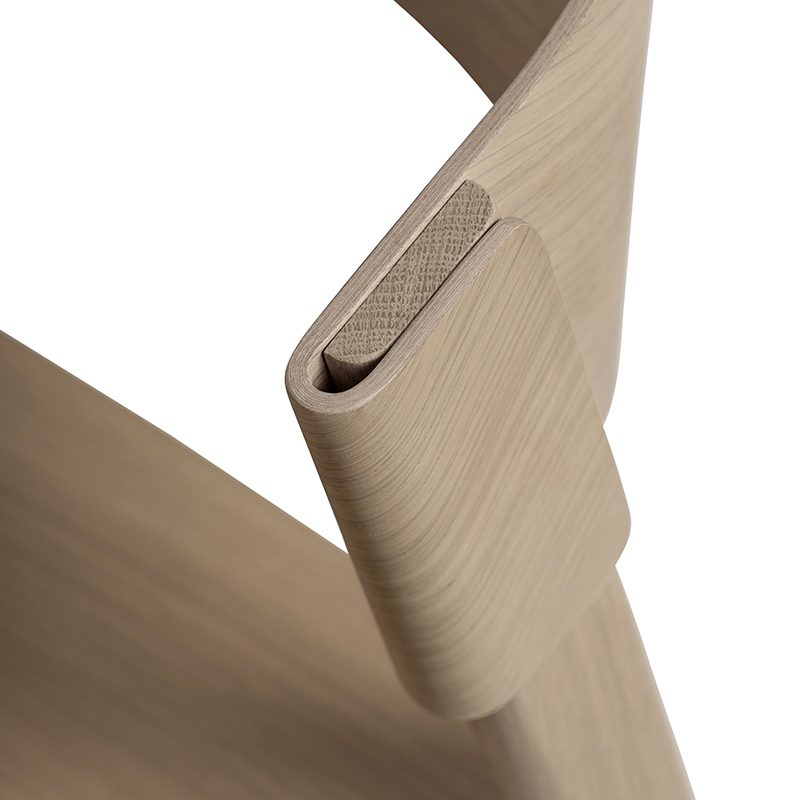 Chaise COVER SIDE CHAIR Chêne MUUTO