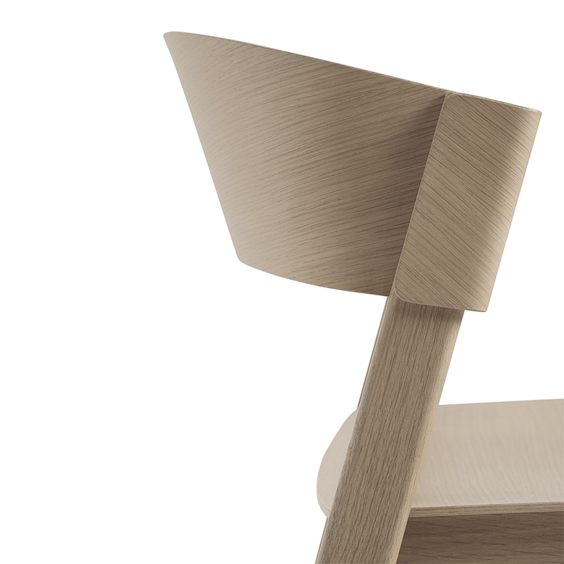 Chaise COVER SIDE CHAIR Chêne MUUTO