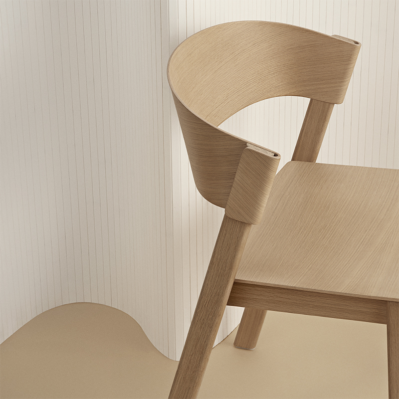 Chaise COVER SIDE CHAIR Chêne MUUTO